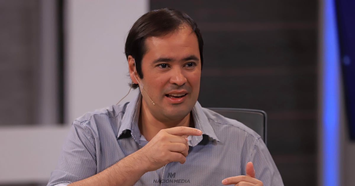 Plantel de lujo: “Honor Colorado es como Brasil 2002, le sobra talento”, según Rodrigo Gamarra