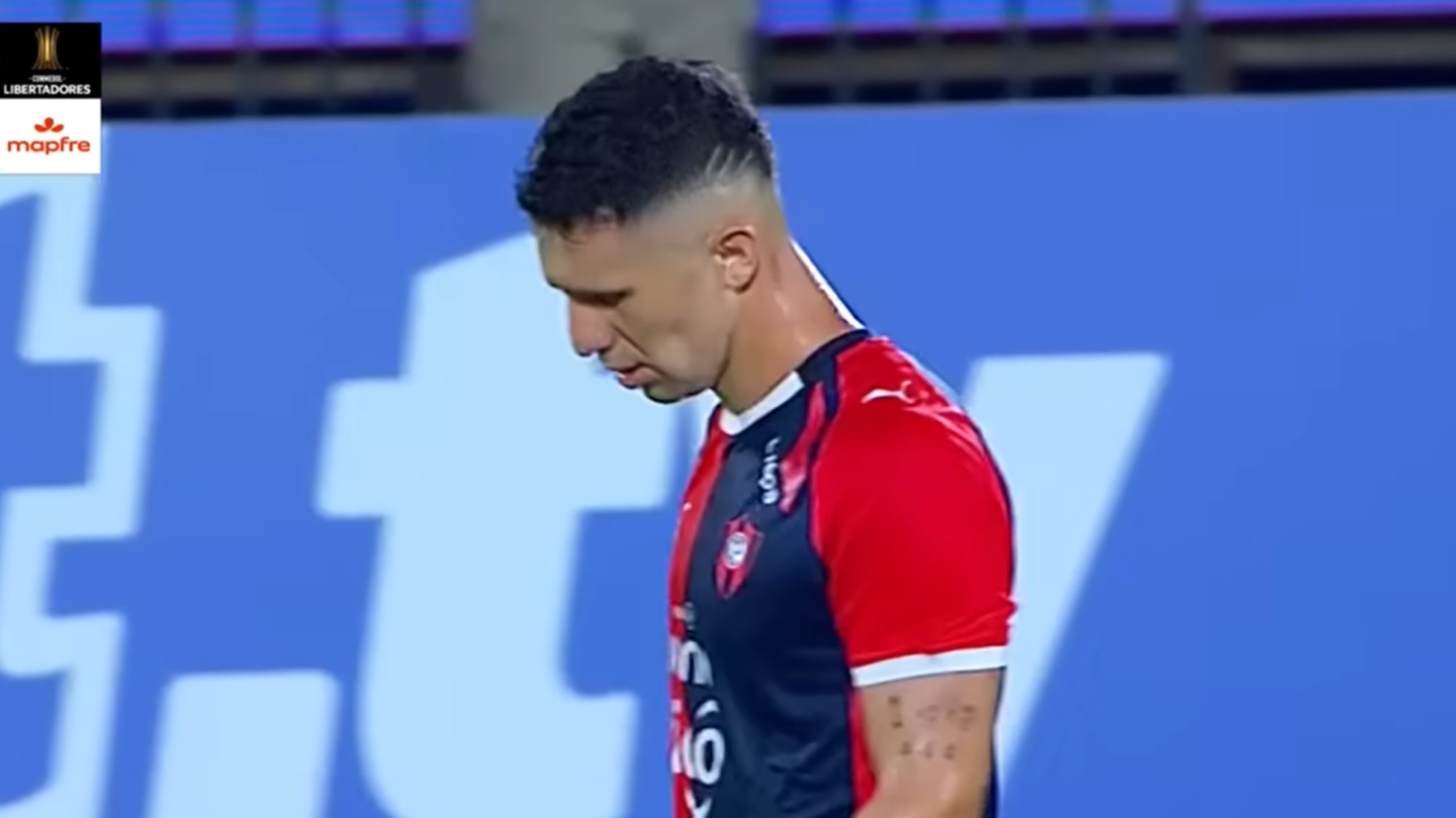 El particular cruce de Holan y Morel