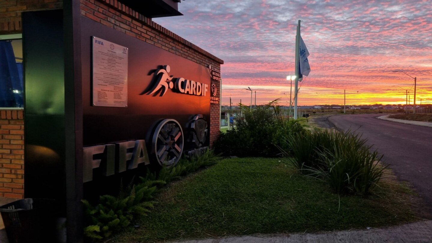 El premio que la APF recibió de la FIFA