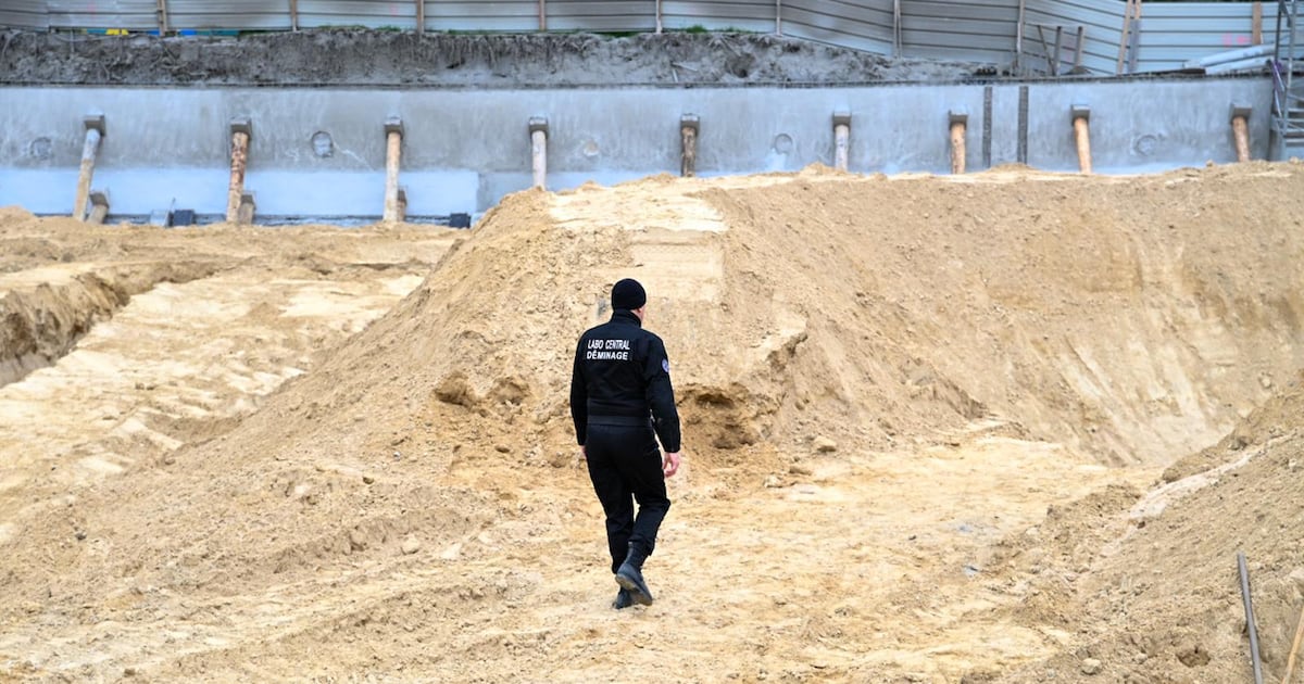 Hallazgo de una bomba de la Segunda Guerra Mundial paraliza ciudad francesa