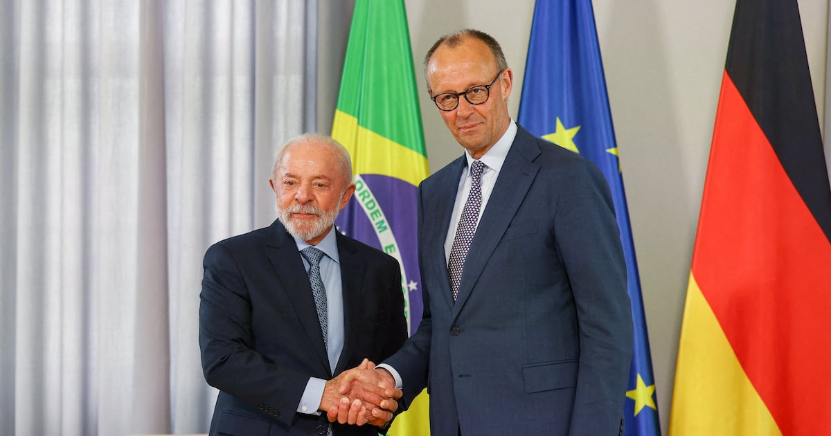 Merz y Lula destacan beneficios del acuerdo UE-Mercosur en feria de Hanóver