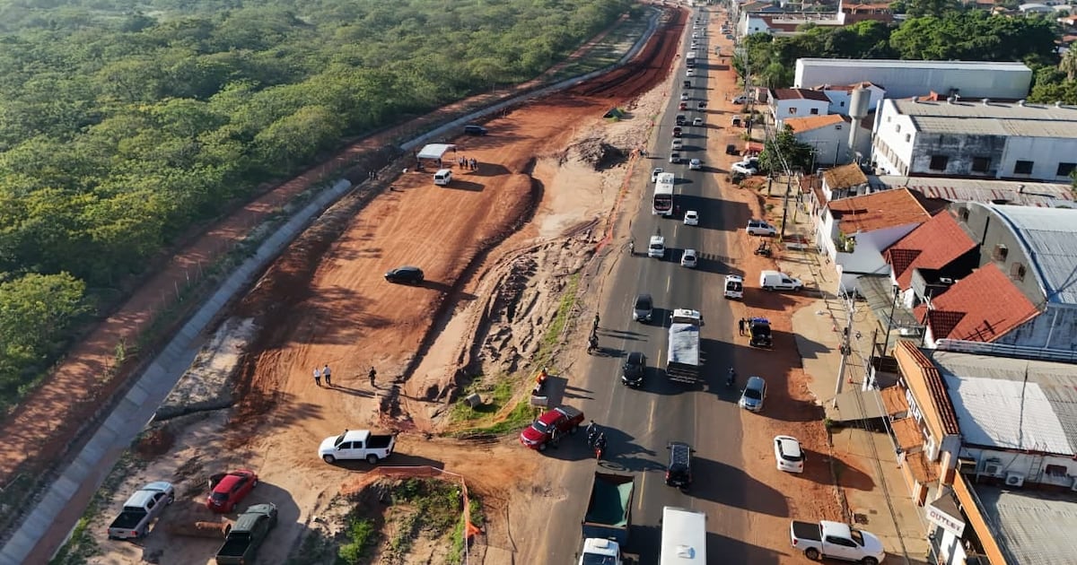 Implementan desvíos temporales en Luque por obras de alcantarillado