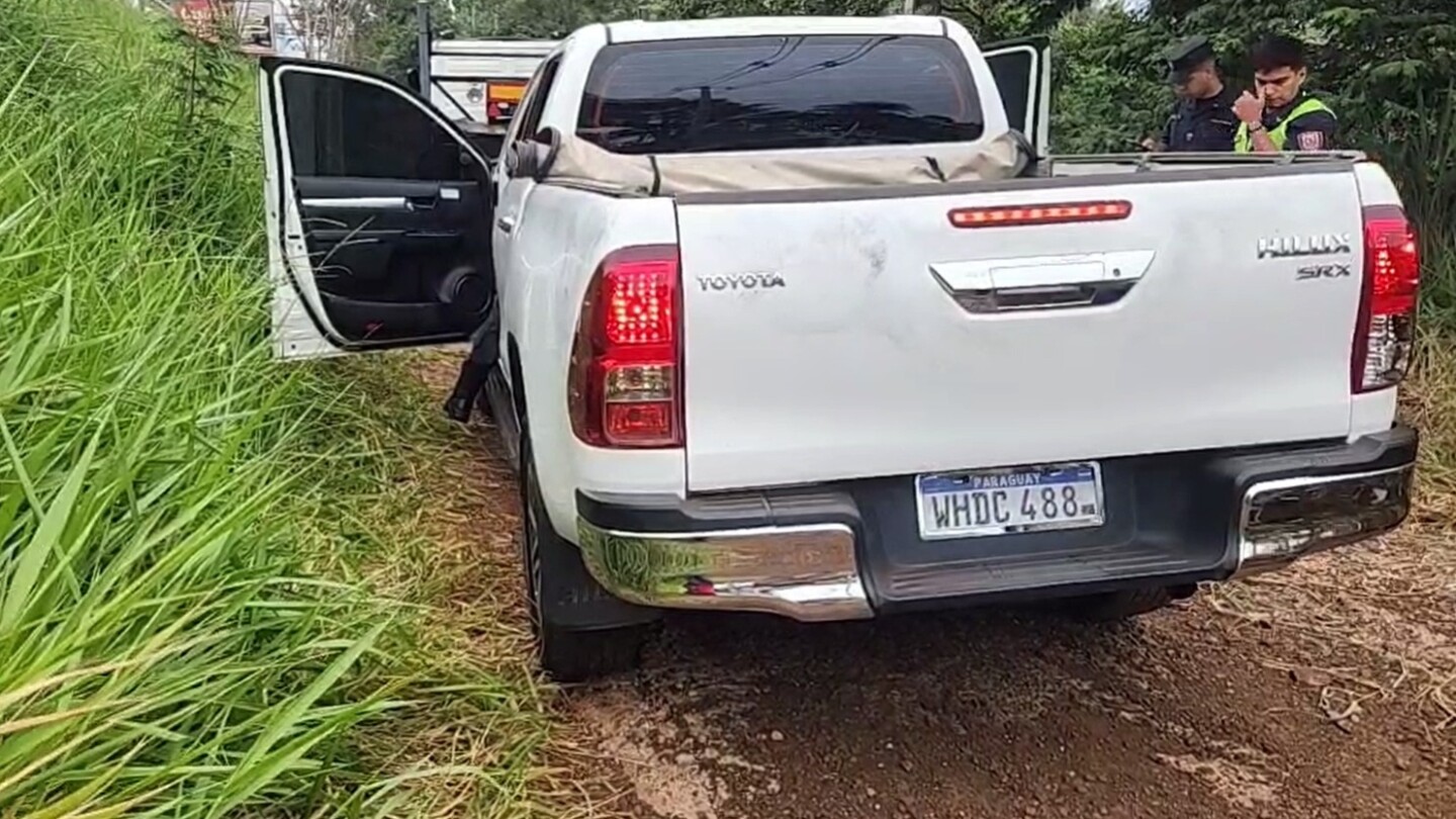 Video: Asaltantes se llevan celulares de alta gama de un comercio en el Paraná Country Club