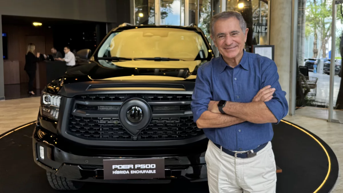 Empresario argentino Manuel Antelo cuenta su trayectoria desde músico nómada hasta líder del Grupo Antelo