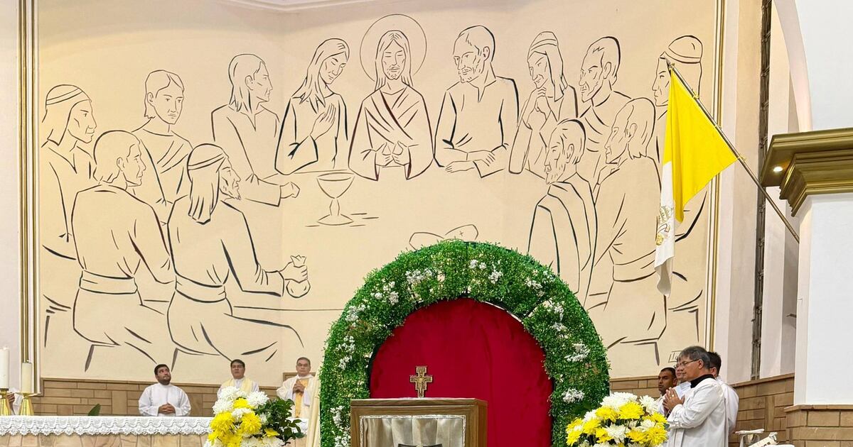 Reliquia de San Francisco de Asís lleva voz de esperanza a Encarnación