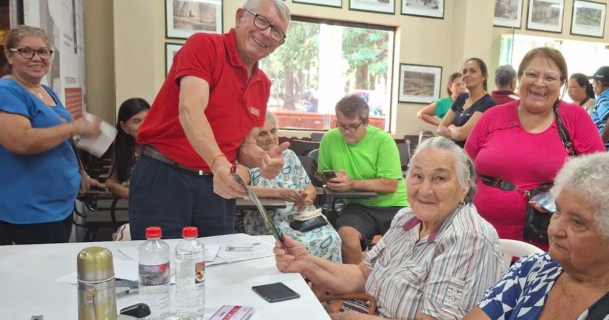 Desde hoy cobran 8.000 adultos mayores que cumplen 68 años hasta noviembre