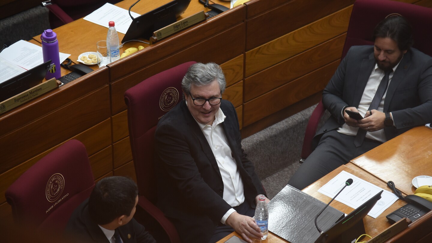 Senado posterga debate sobre modificaciones a la senaduría vitalicia