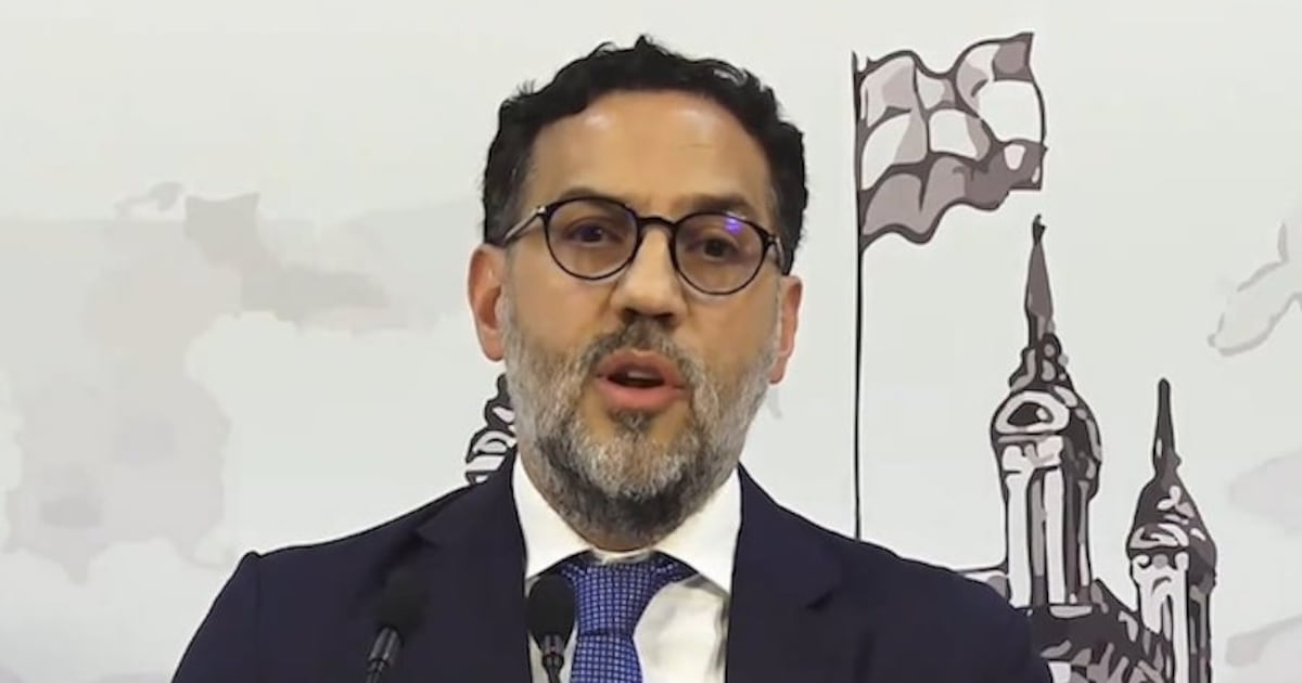 DNCP insta a Fretes a abrir sumario por cuestionada licitación sobre ascensores