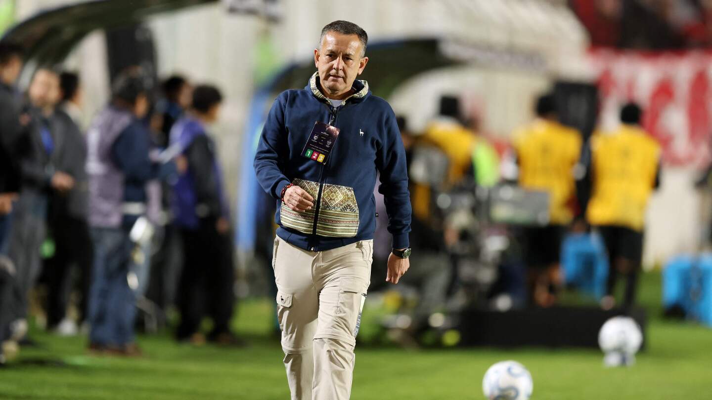 Explosiva conferencia de prensa del técnico de Cienciano
