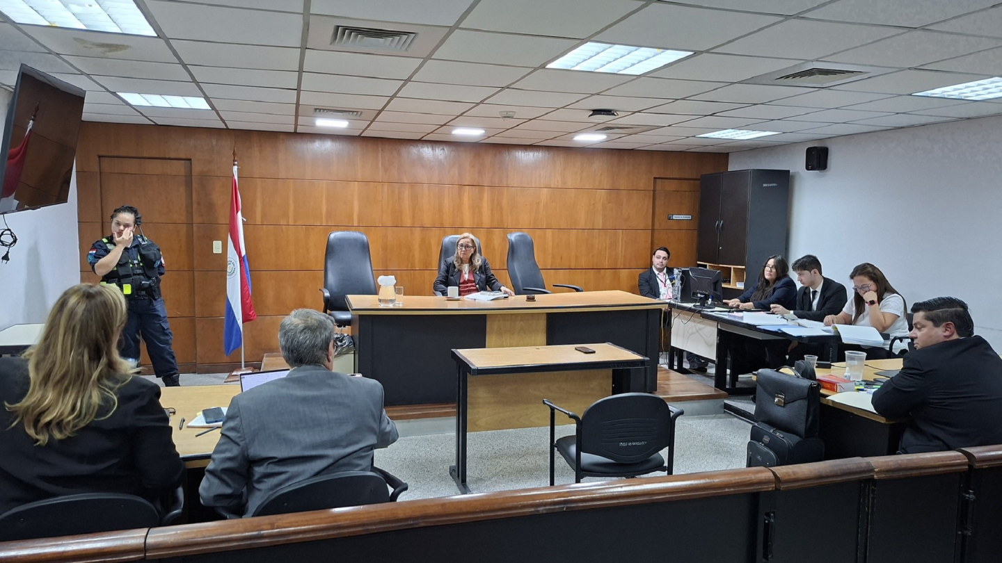 Condenan a Esther Roa por difamación contra Guillermo Duarte Cacavelos
