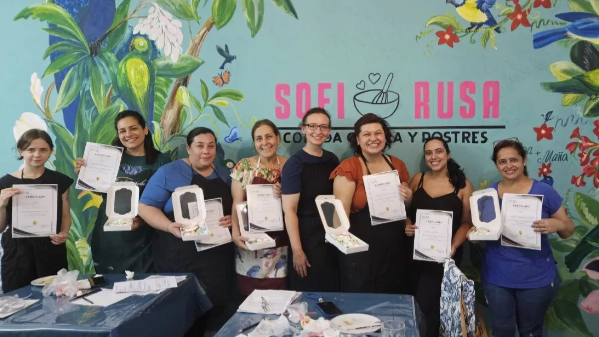 De Europa a Asunción: la emprendedora que trajo la gastronomía rusa a través de su café Sofi.Rusa