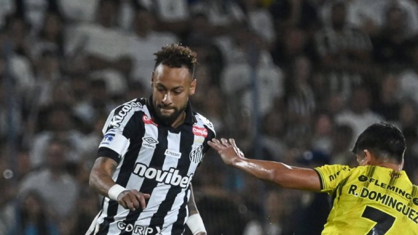Recoleta mantiene su invicto con empate ante Santos