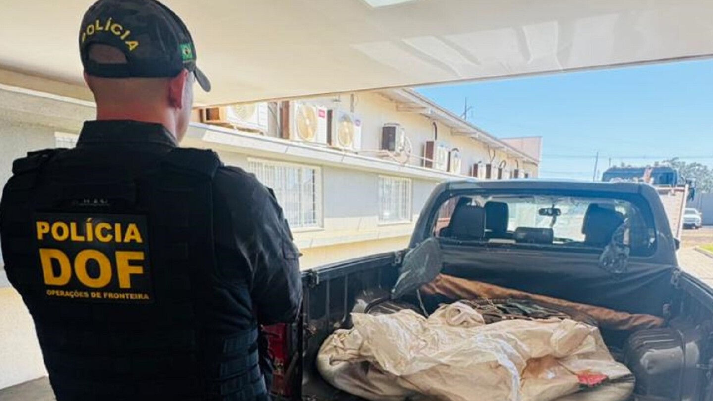 Paraguayo muere baleado por la policía brasileña al intentar escapar con auto robado a hincha de Neymar