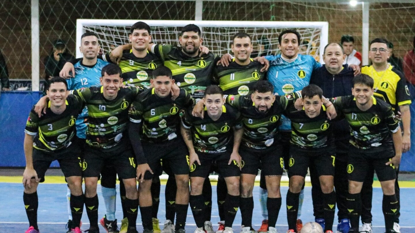 Artemios gana en el inicio del salonismo