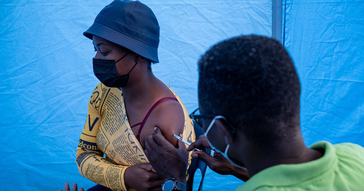 El medicamento que puede cambiar la lucha contra el VIH será fabricado en África
