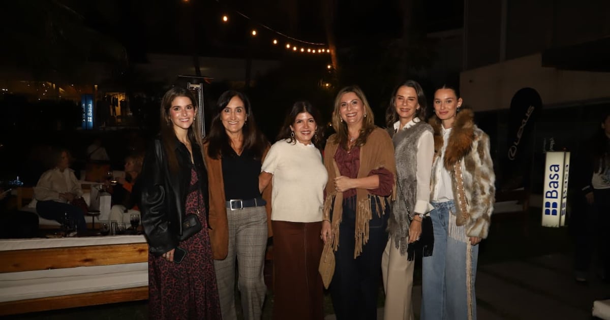 Younique y Banco Basa honran a las madres con una noche que celebra lo esencial