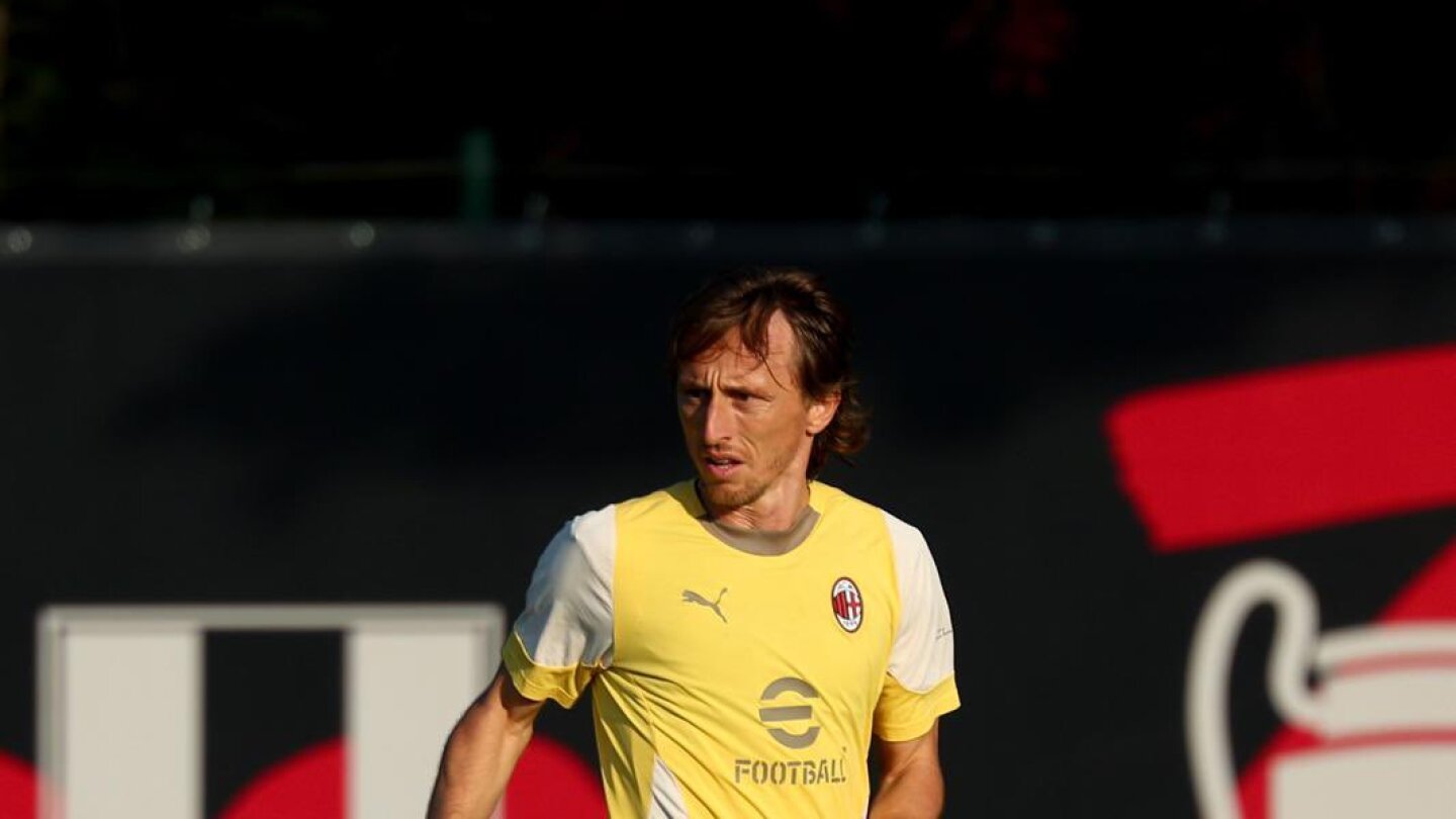 Modric vuelve a entrenarse tras su fractura de pómulo