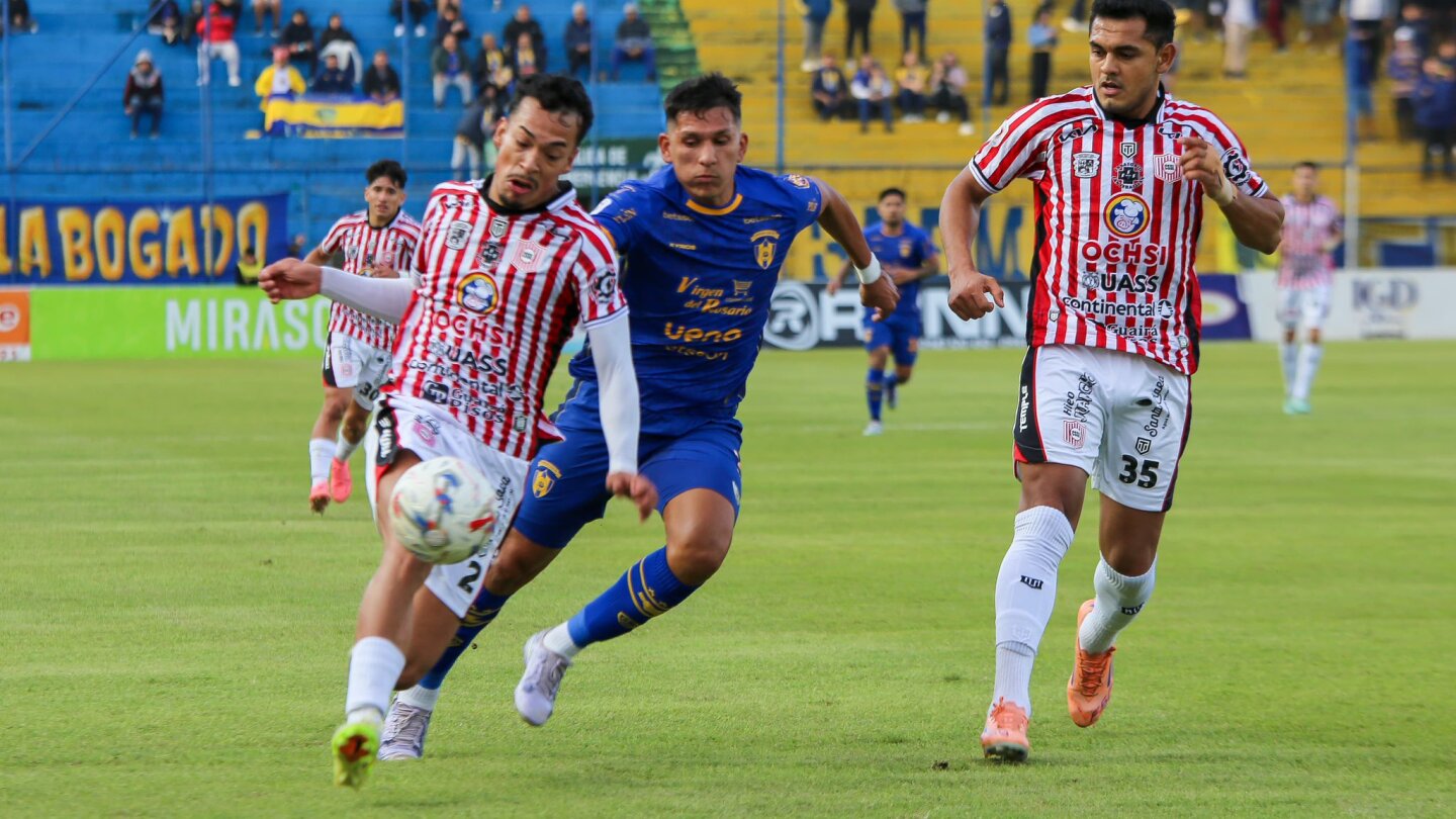 Igualdad 0-0 entre San Lorenzo y Luqueño, durante los primeros 45'