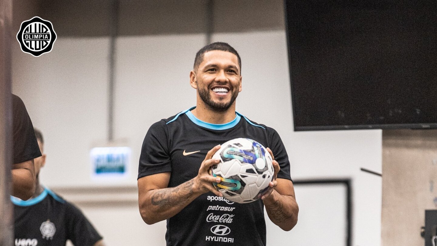 Olimpia recupera a su capitán