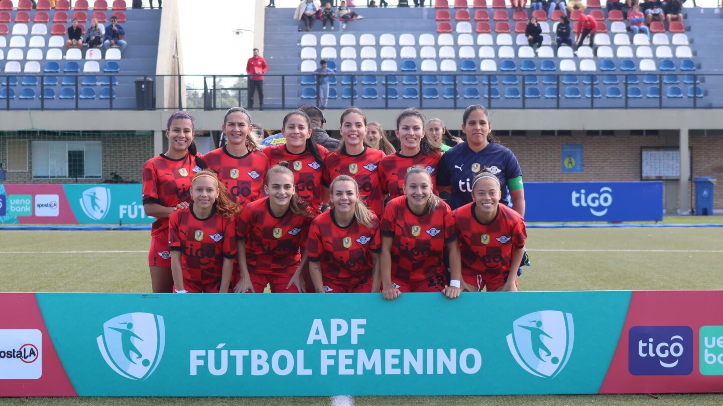 Libertad sigue en la cima del Anual femenino