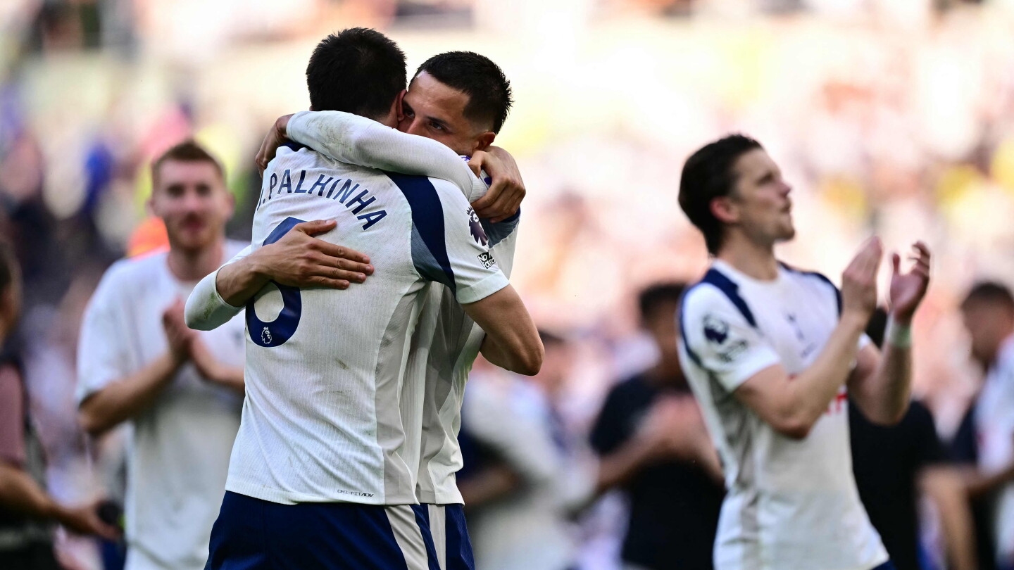 El Tottenham se mantiene en la Premier League