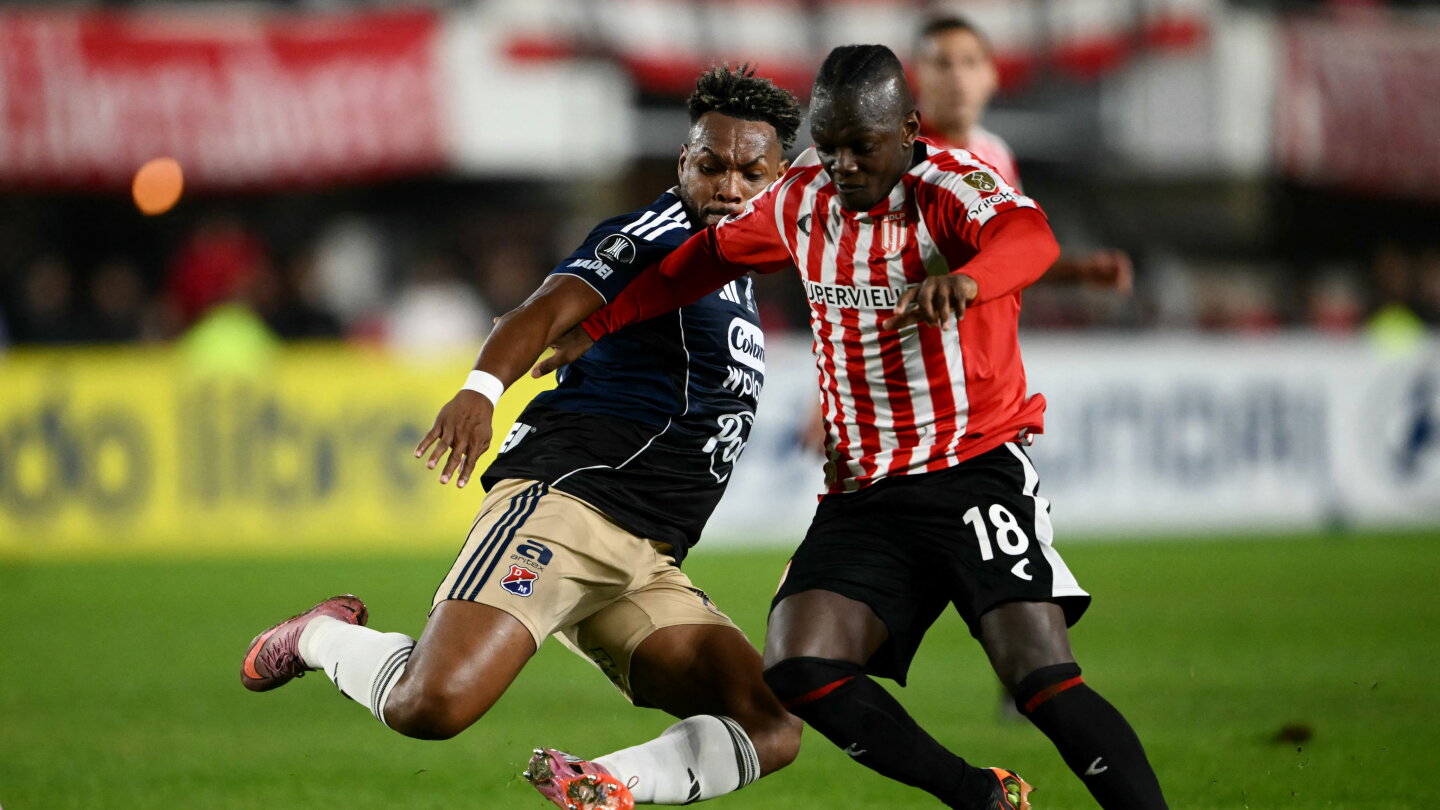 Estudiantes logra clasificación a octavos tras emocionante victoria en tiempo añadido