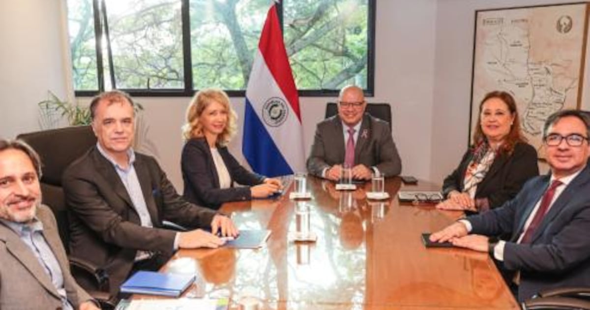El MEF y la UE evalúan avances de inversión en el país