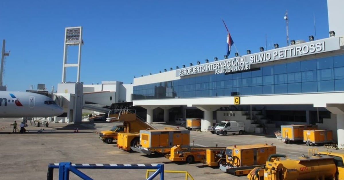 Paraguay refuerza controles fronterizos ante preocupación mundial de ébola