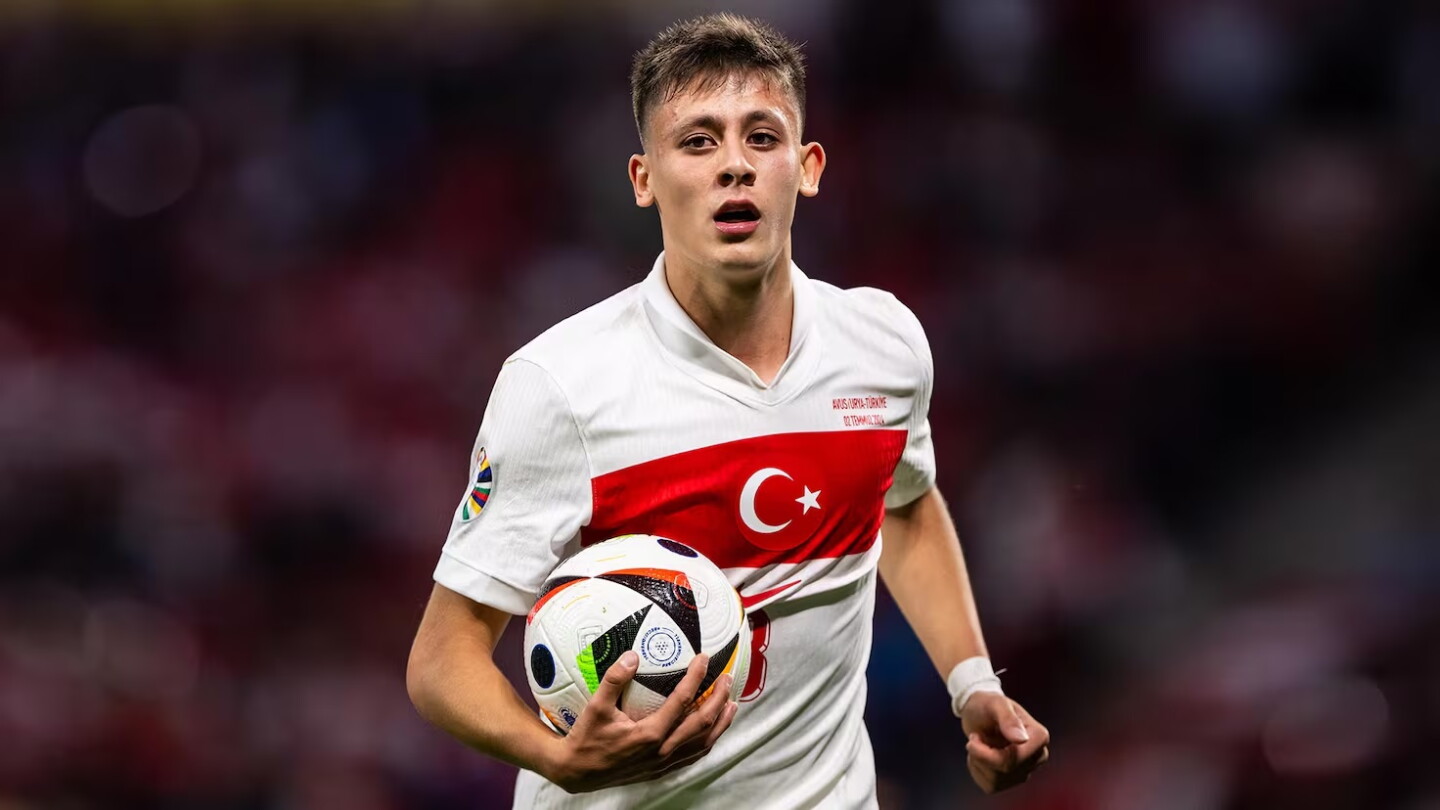 Arda Güler lidera la selección turca para el Mundial