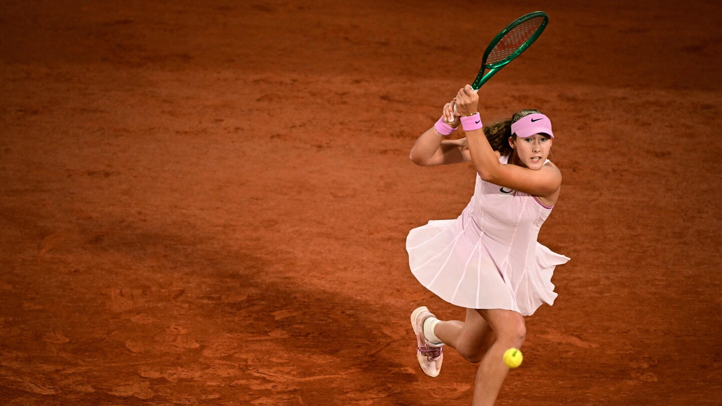 Andreeva avanza a semifinales de Roland Garros