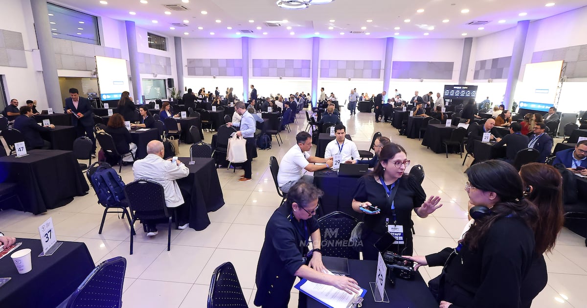 Paraguay afianza su perfil regional de negocios con empresarios de 23 en FEPY