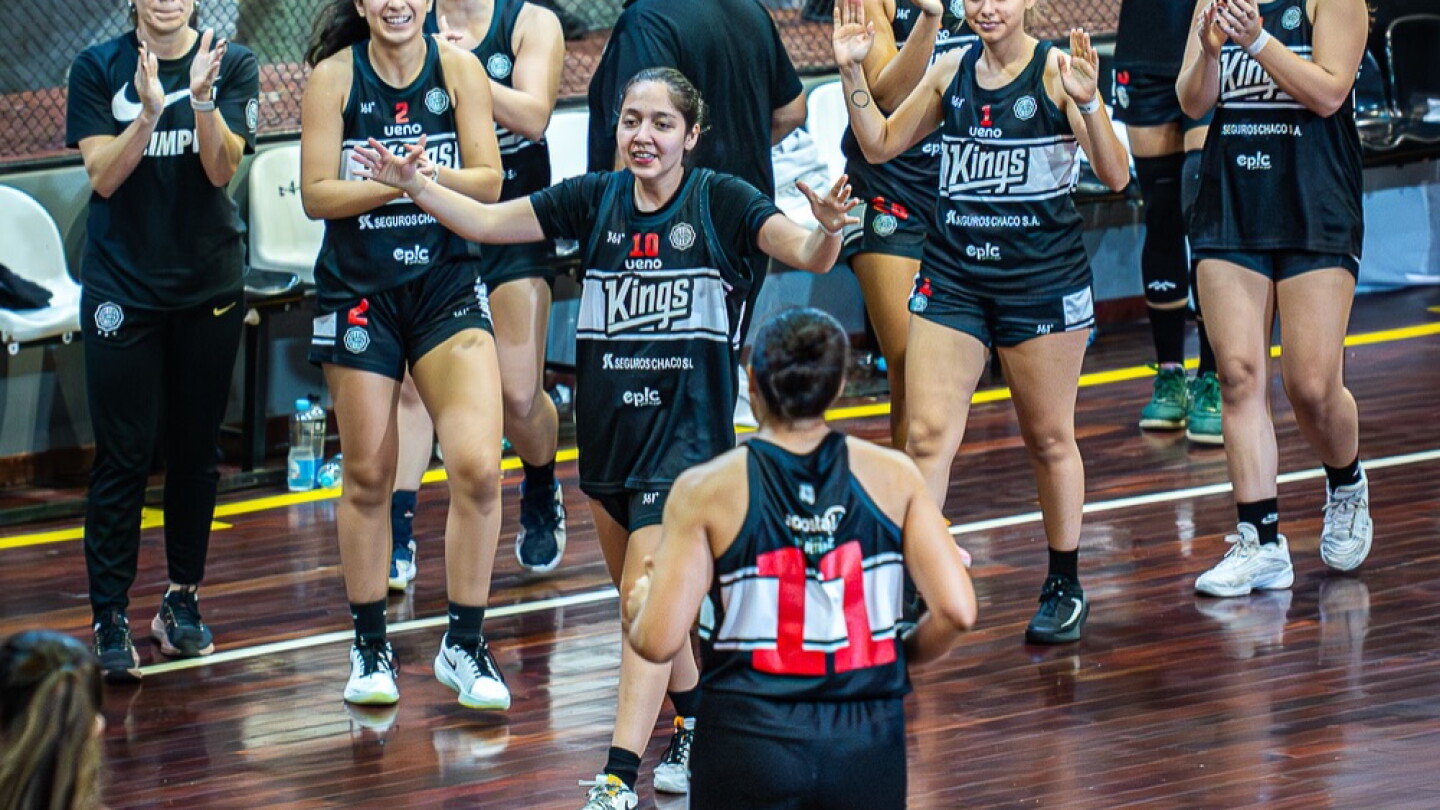 Olimpia y Félix Pérez con triunfos en semifinales