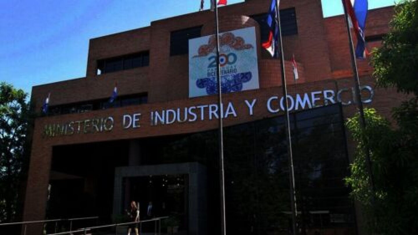 MIC capacita en tecnología a 1.000 emprendedores mipymes