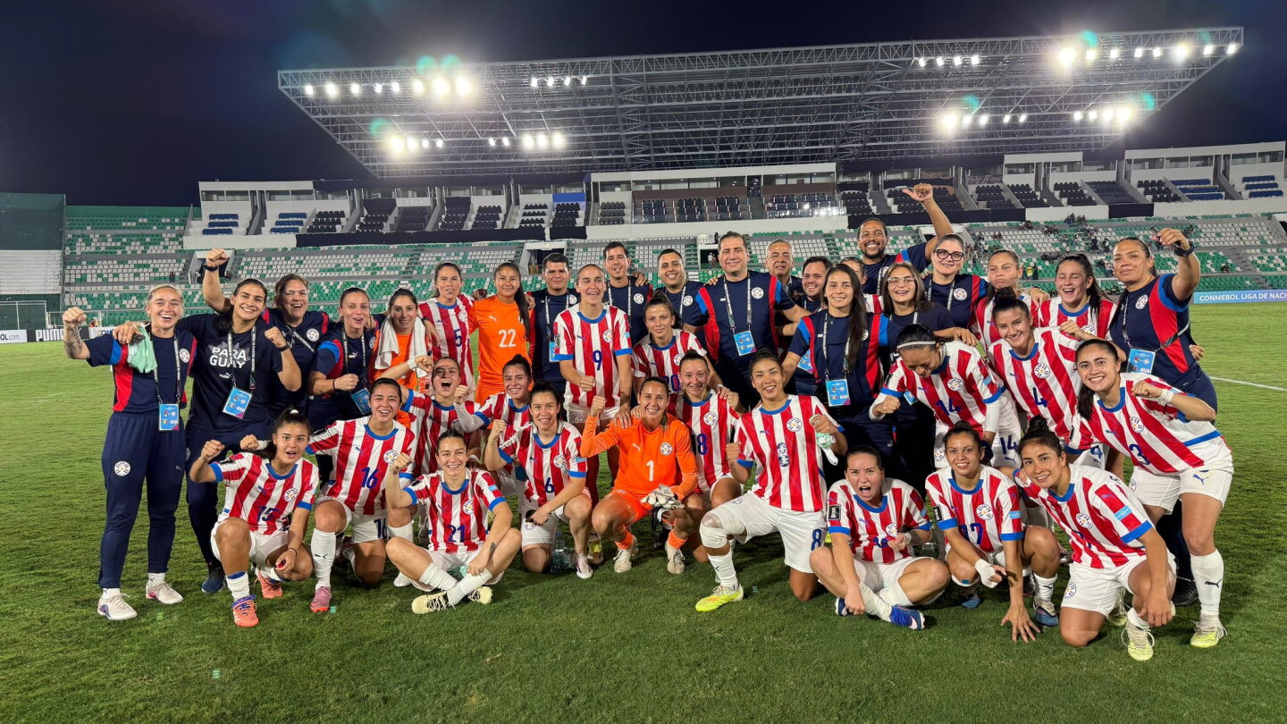 La Albirroja femenina disputa crucial encuentro por el cupo a la repesca mundialista