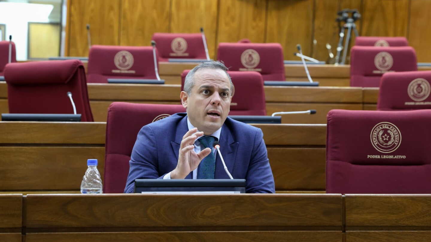 Diputados convoca a contralor por denuncia de desbloqueo de royalties a intendente liberal