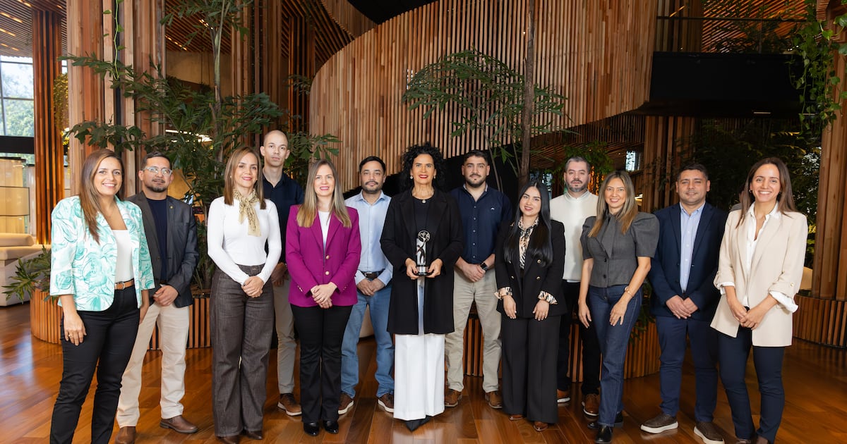 ueno bank fue galardonado con el Premio LATAM 2026