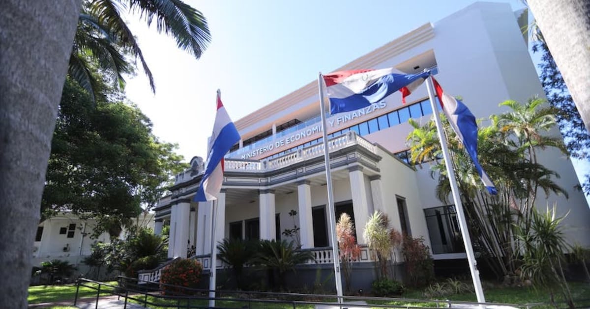 MEF transfirió G. 1,4 billones a municipios y gobernaciones, al cierre de mayo