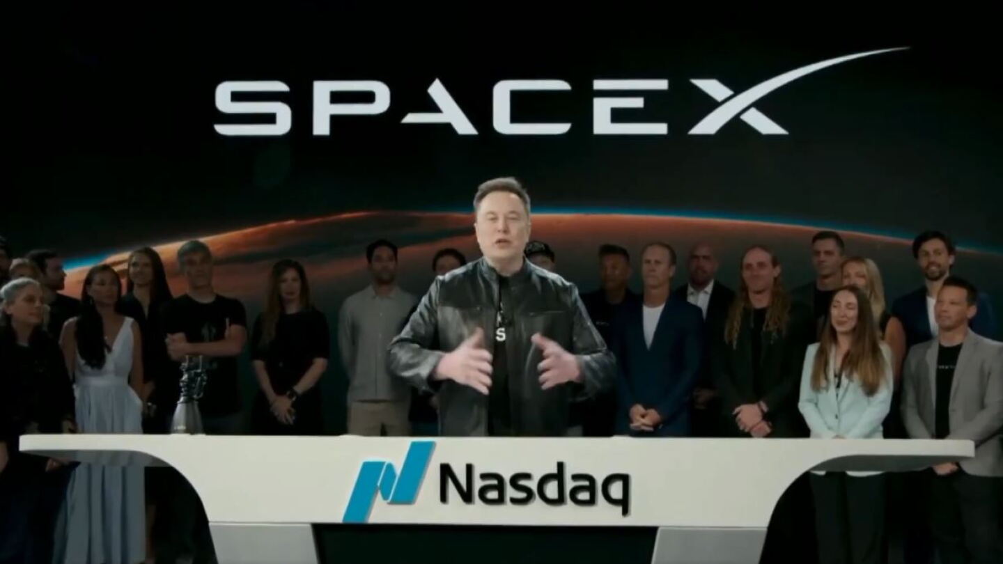 Musk reivindica la misión "multiplanetaria" de SpaceX antes de su salida a bolsa