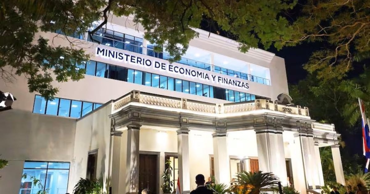 MEF paga hoy más de G. 10.000 millones a empresas proveedoras del Estado