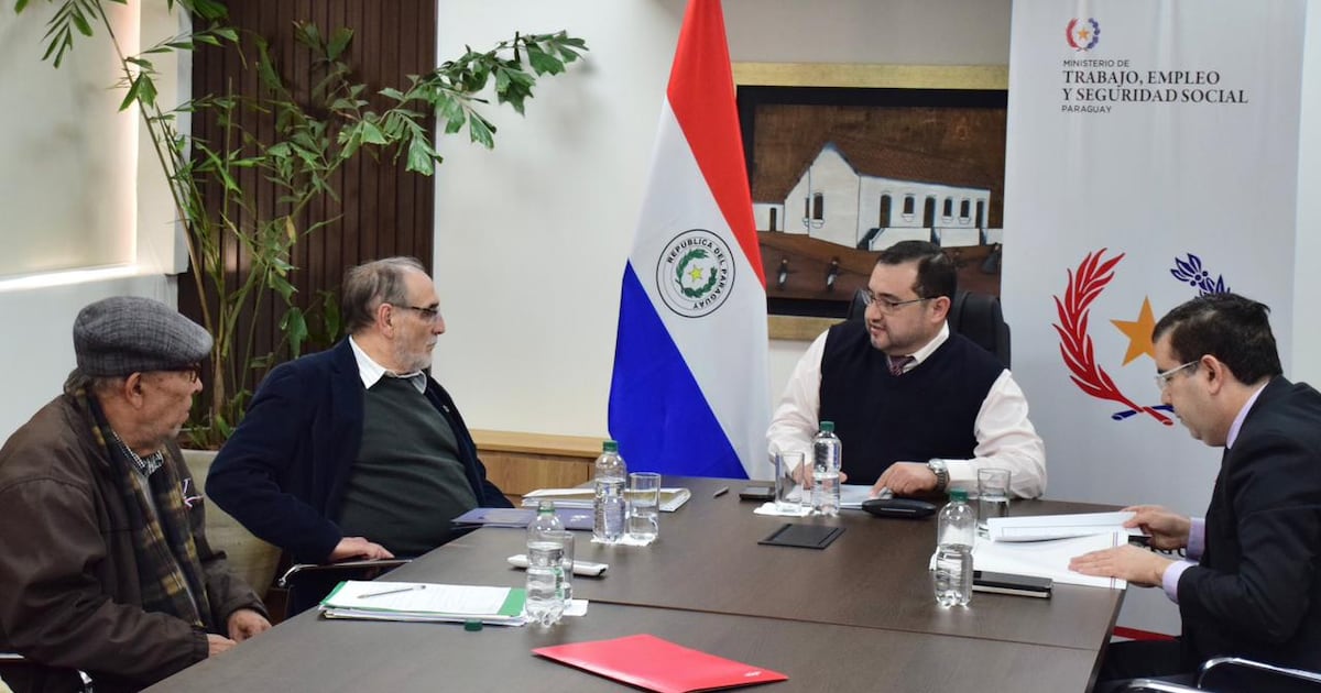 Conasam realizará última reunión para definir propuesta de aumento salarial