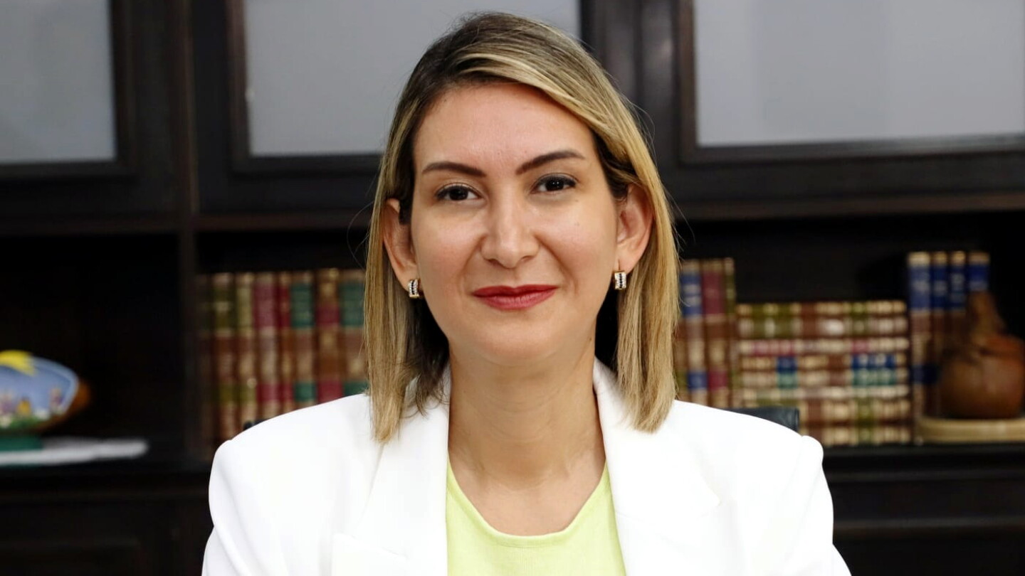 Salario mínimo puede ajustarse por encima del IPC, según informe técnico