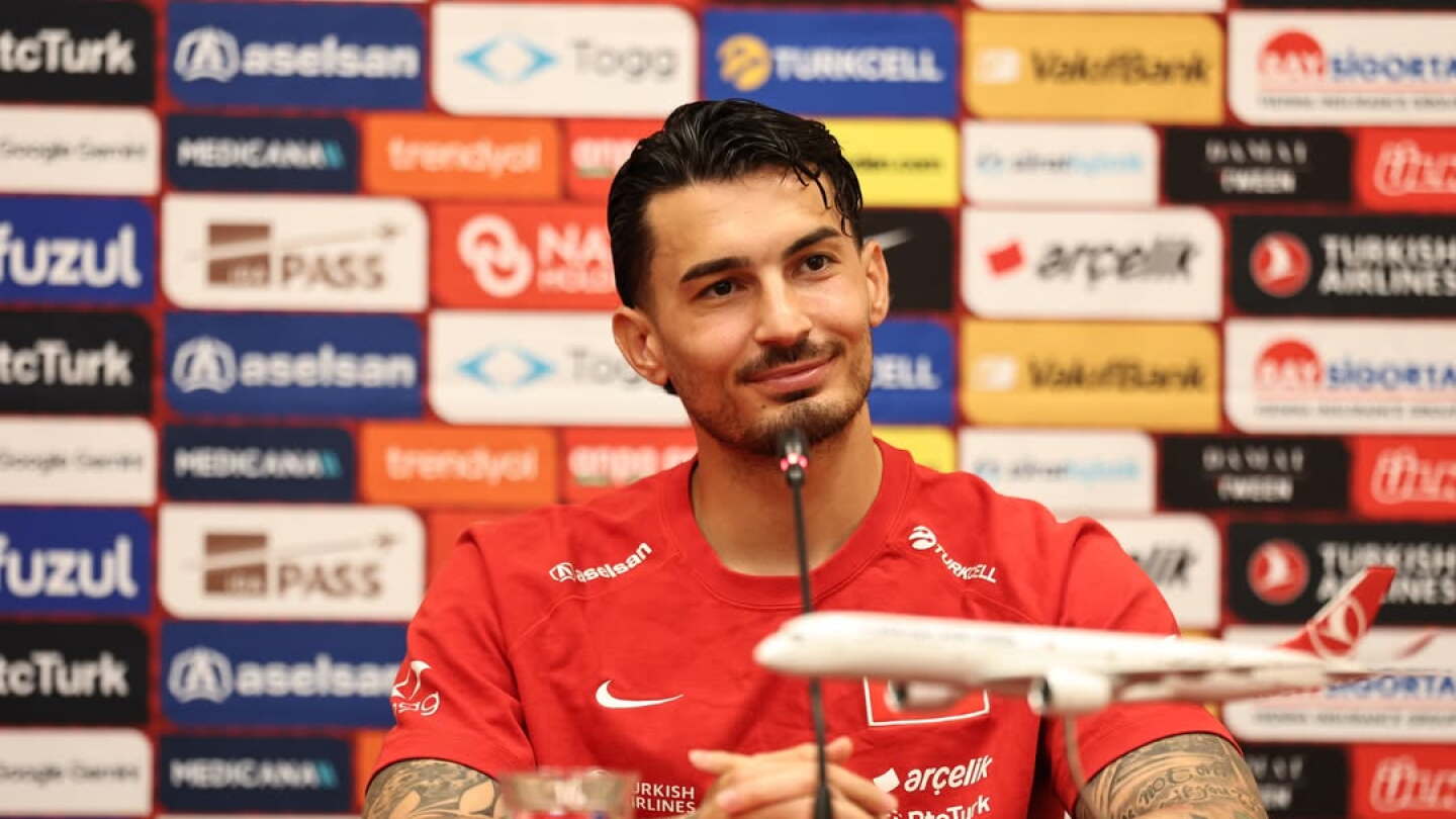 Ugurcan Çakir: "Hay que aprender de errores ante Australia para ganar a Paraguay"