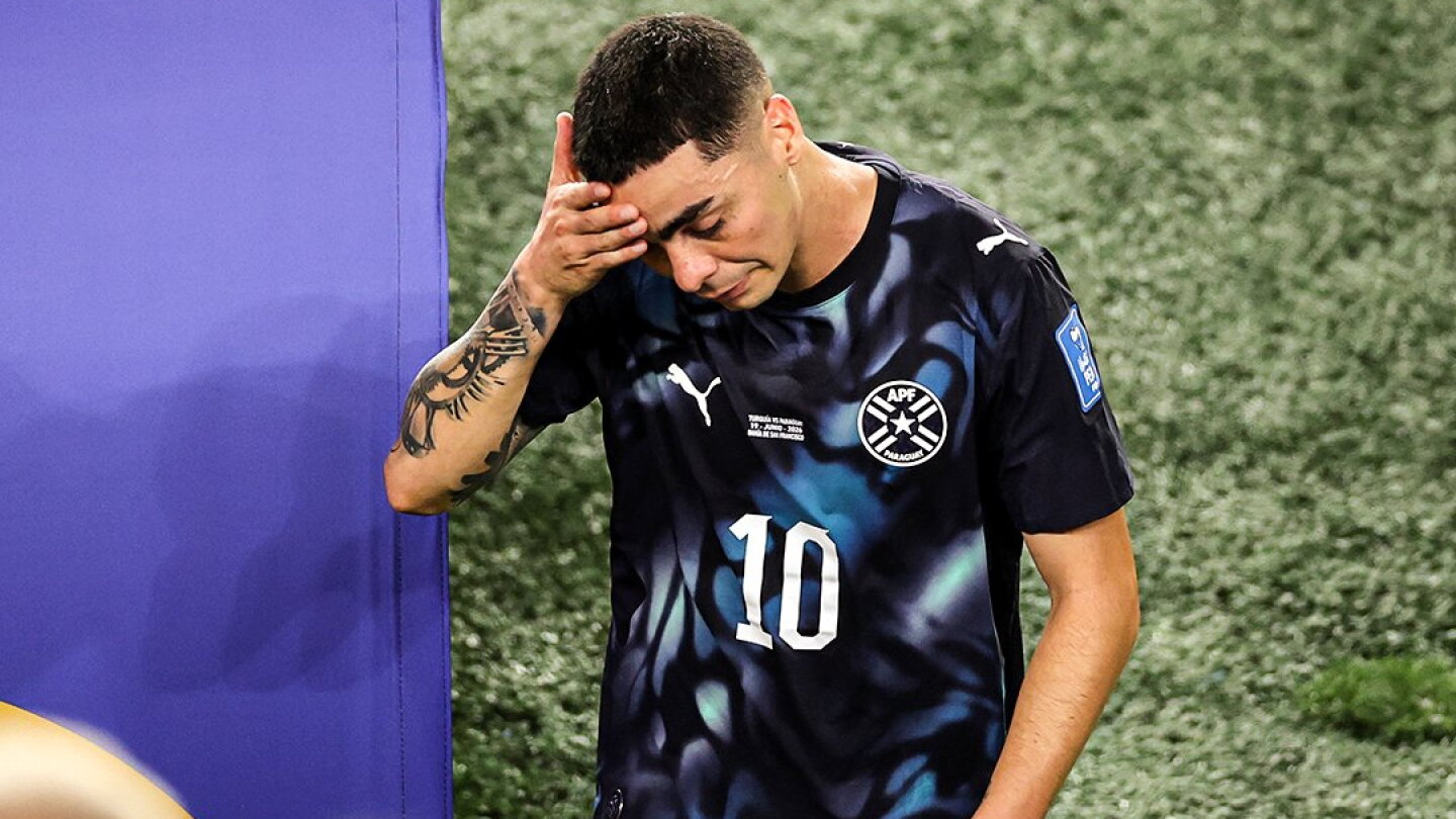 Lo que le dijo Gustavo Alfaro a Miguel Almirón