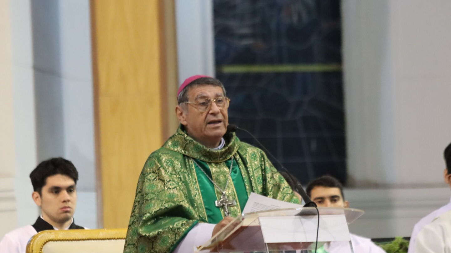 Obispo Ricardo Valenzuela aborda la importancia de valores morales y éticos en la sociedad