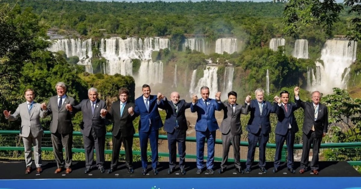 Cumbre del Mercosur: Paraguay entregará la presidencia pro tempore a Uruguay