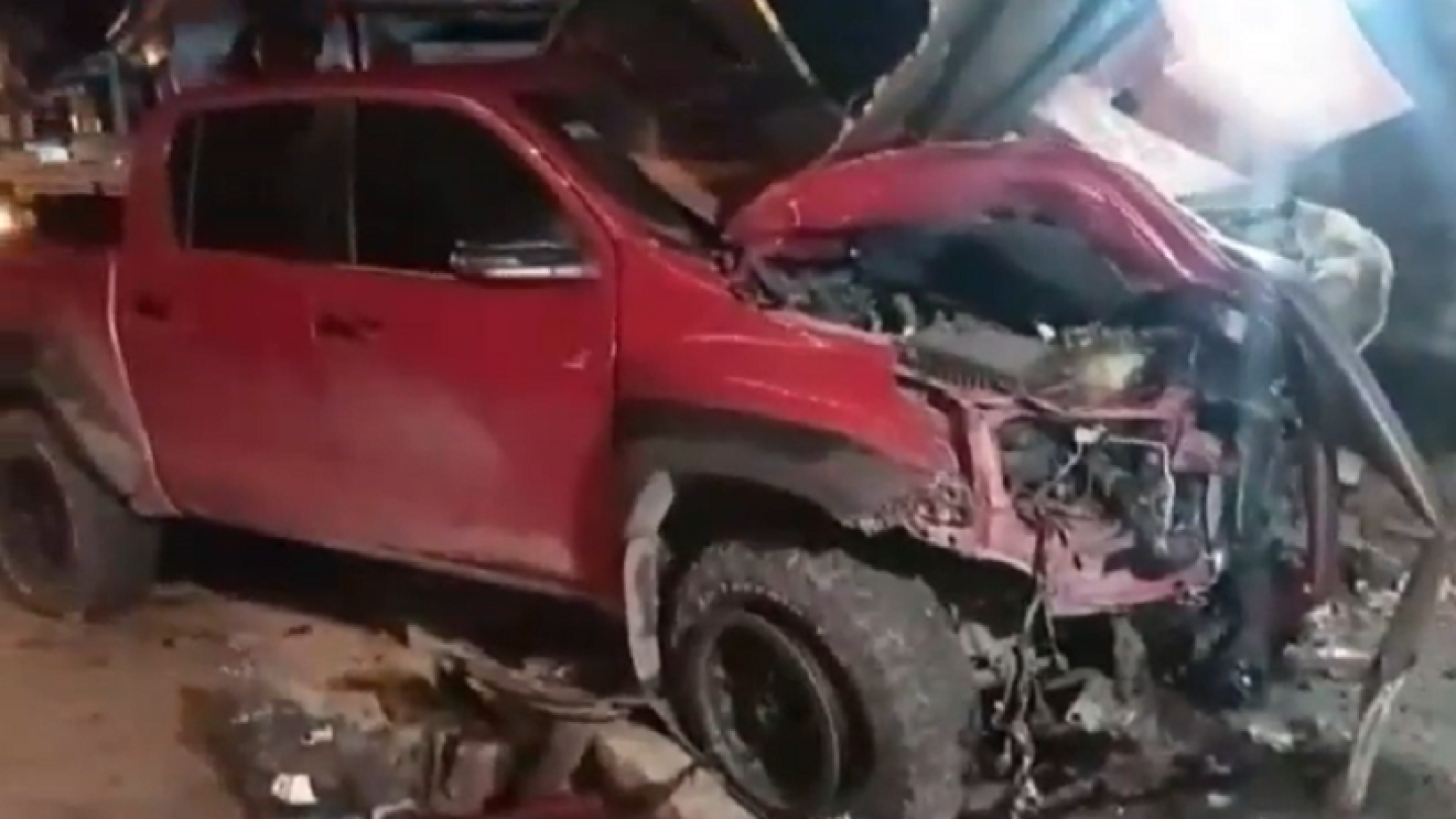 Violento choque derriba un comercio y mata a una ciudadana china mientras dormía en San Lorenzo