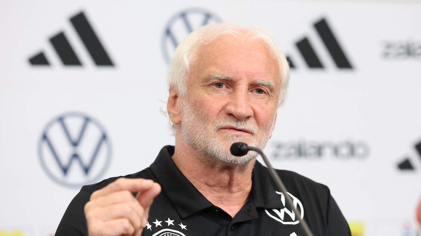 Rudi Völler: “Paraguay es muy físico”