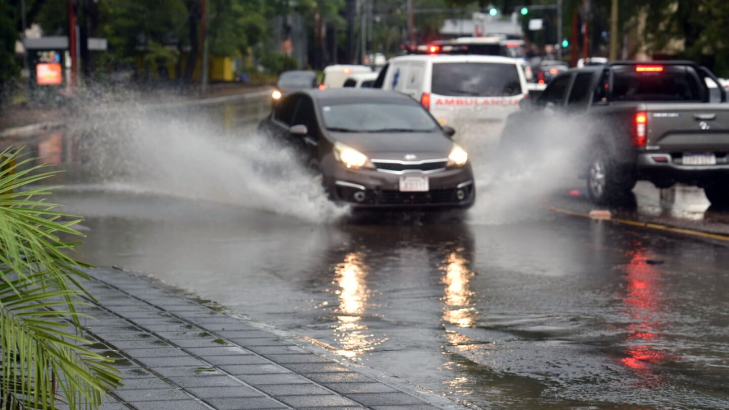 Feriado albirrojo con lluvias y vientos del sur en gran parte de Paraguay