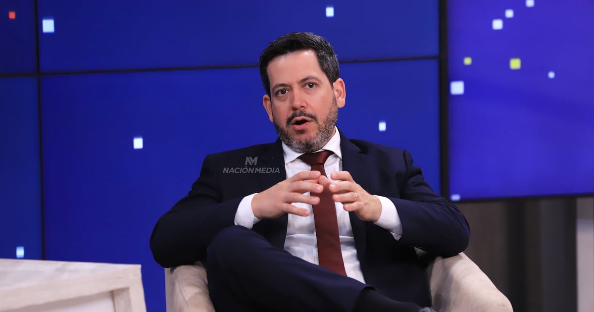 Latorre resalta récord de inversiones y crecimiento económico del Paraguay