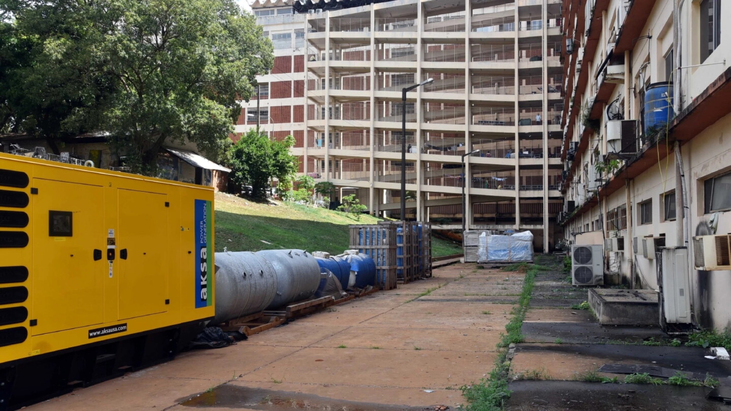 IPS: Fretes revisará si equipos de USD 20 millones guardados aún funcionan